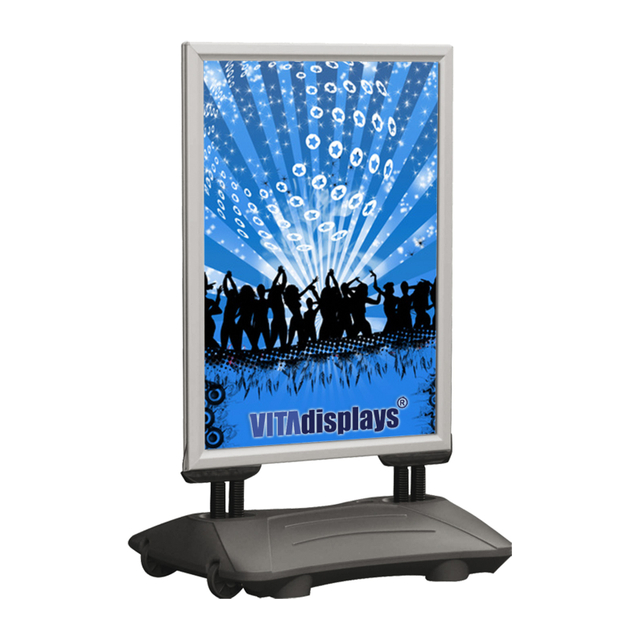 Kundenstopper WindPro® Hochformat wasserfest A1 | silber